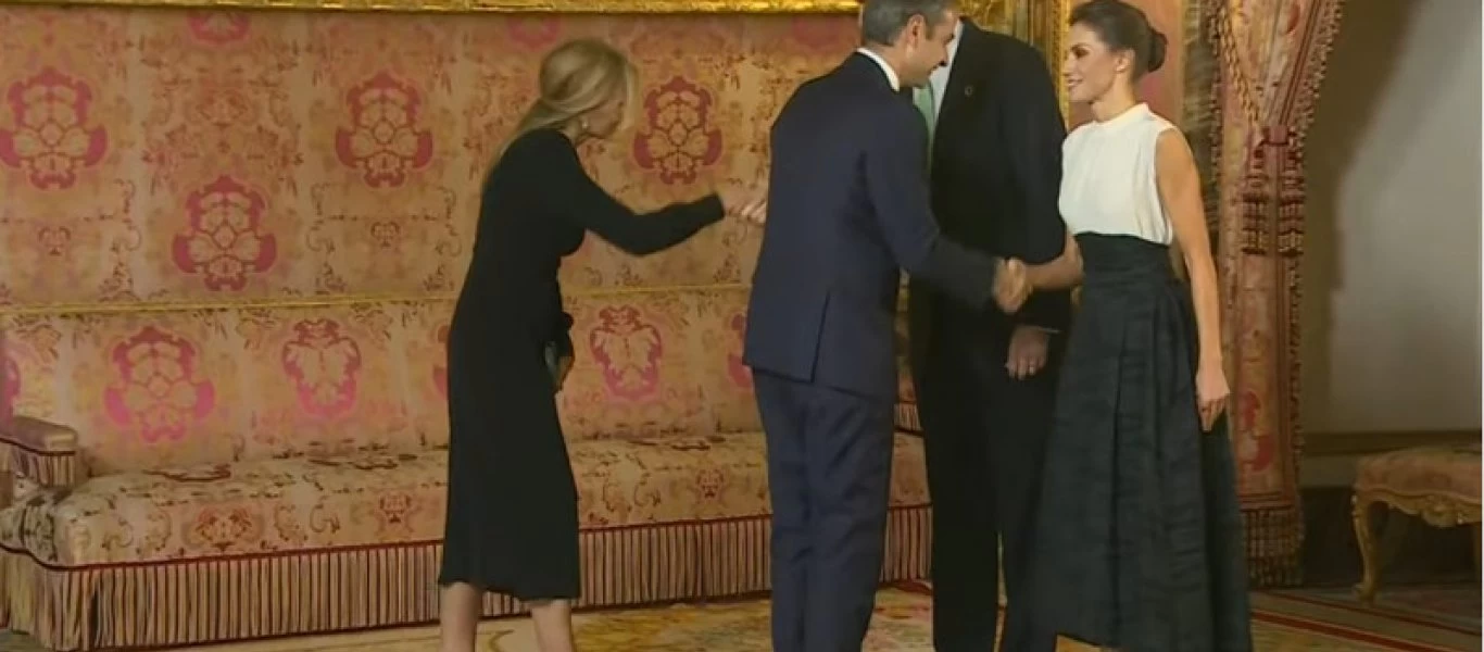 Ο Κυριάκος και η Μαρέβα Μητσοτάκη στην Μαδρίτη - Στη δεξίωση του βασιλιά Φελίπε (φωτο)